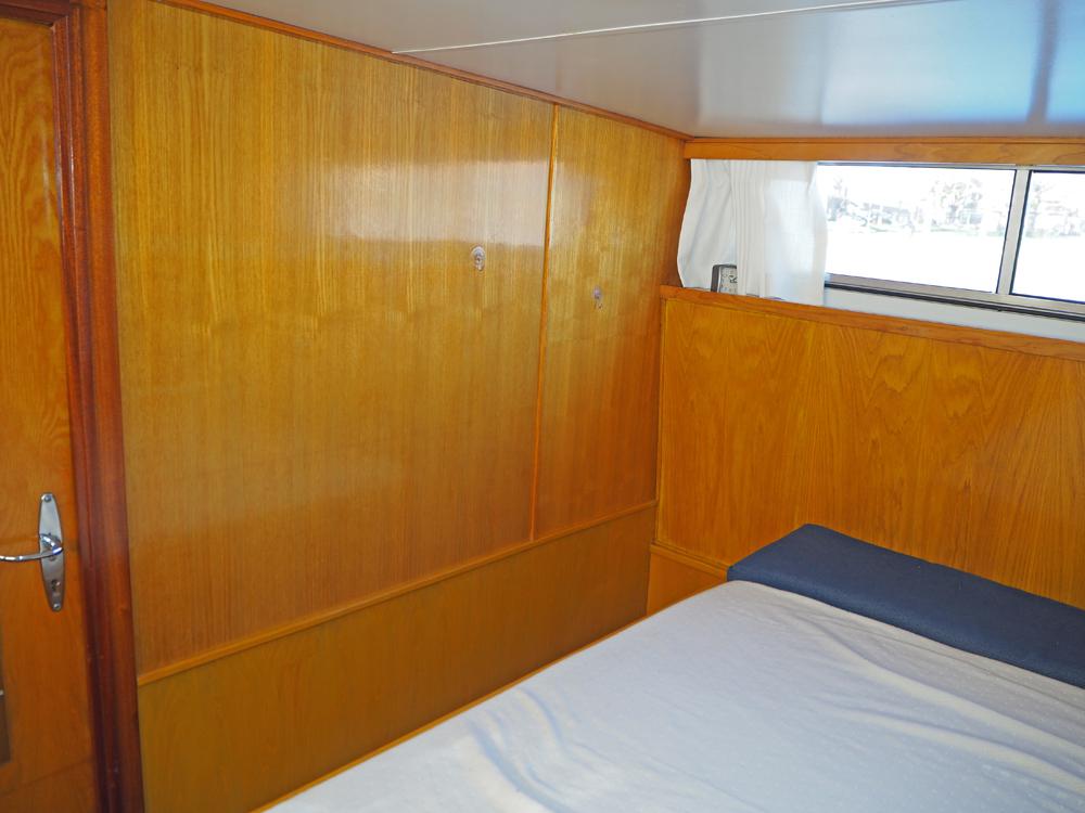 Aft cabin, Accommodation